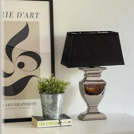 By Doni I An Der Kunsthalle I Parkplatz&balkon Apartment Bielefeld