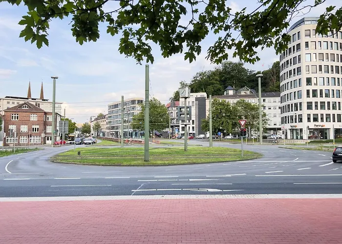 By Doni I Zentral I Parkplatz & Balkon I Dr Oetker Und Franziskus Hospital Bielefeld