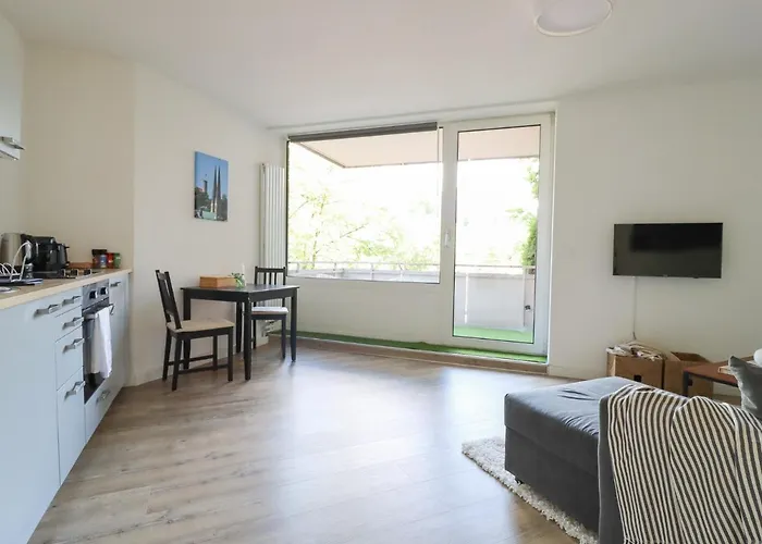 Lejlighed By Doni I Zentral I Parkplatz & Balkon I Dr Oetker Und Franziskus Hospital Bielefeld